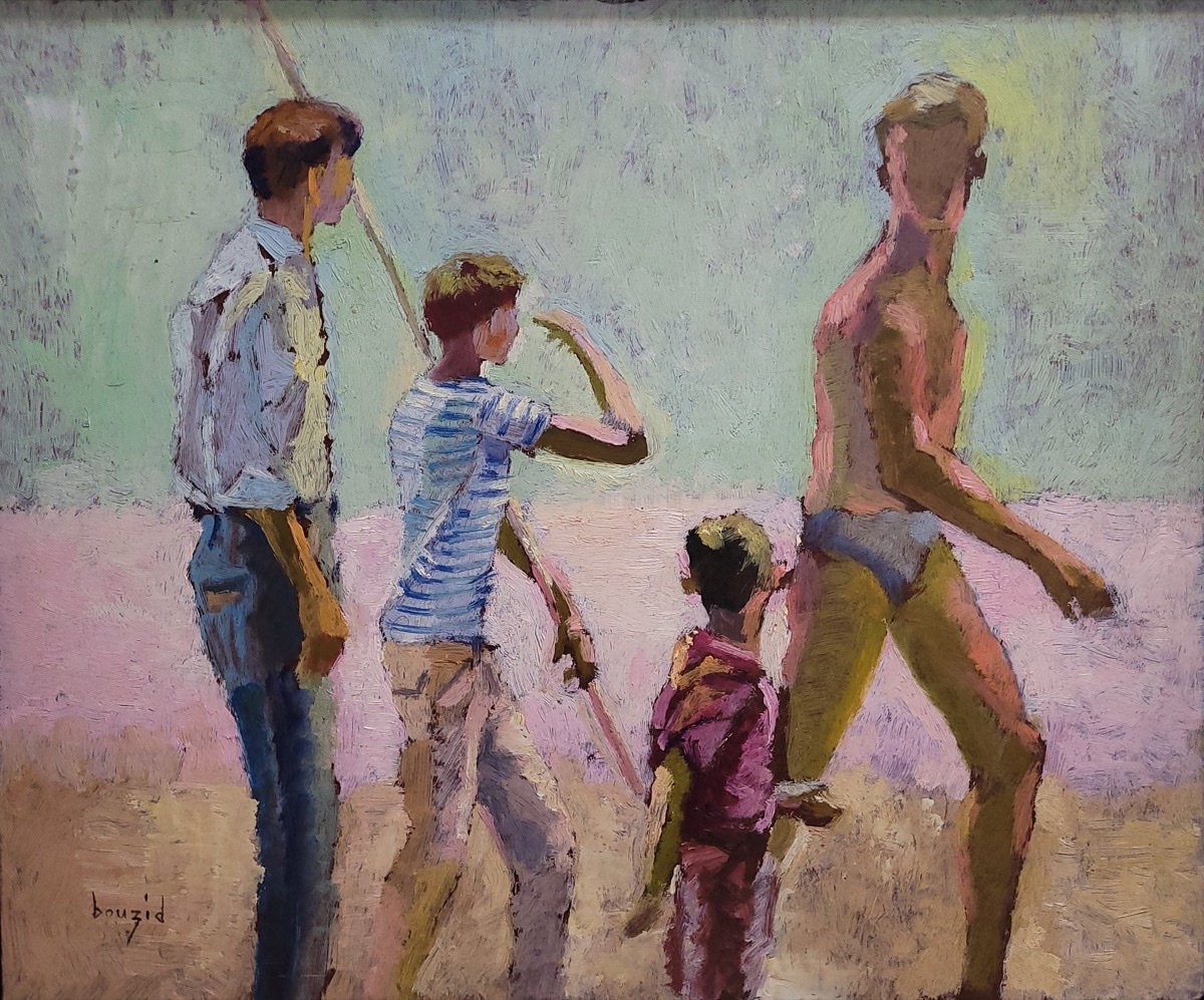 على شاطئ أزفون